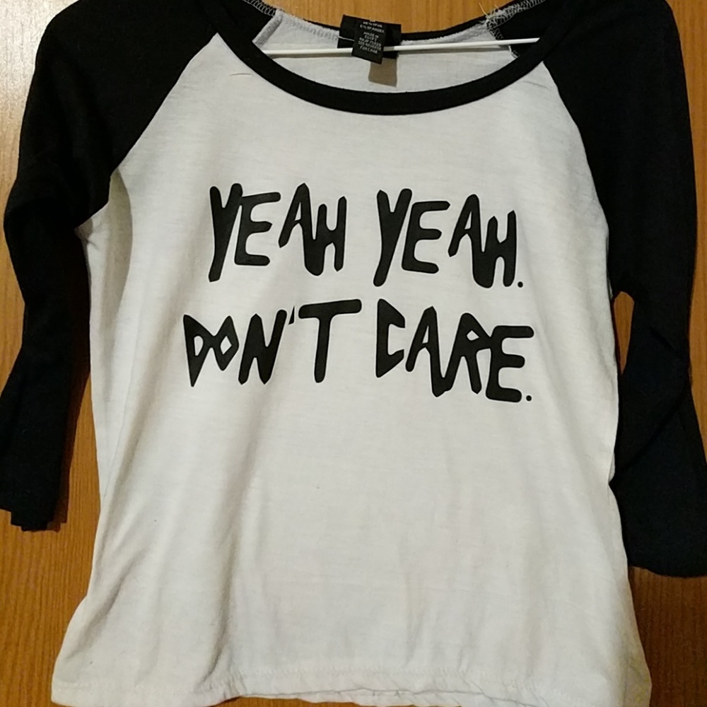 Junior girl's t-shirt